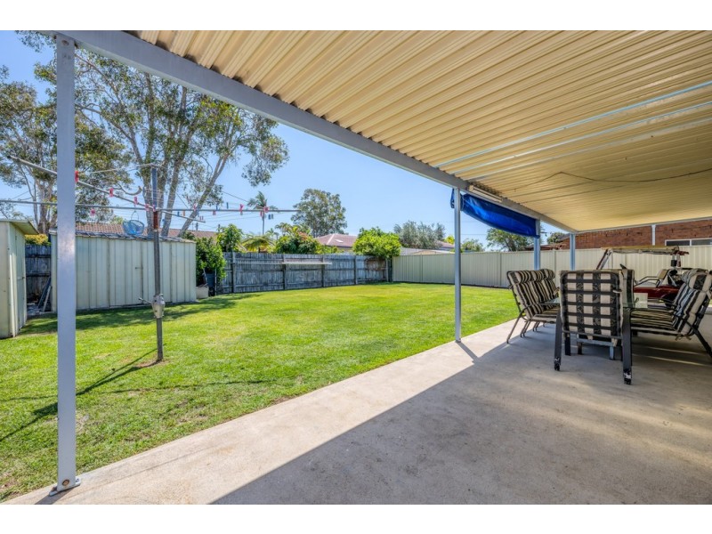 27 Avon Avenue, Banksia Beach QLD 4507