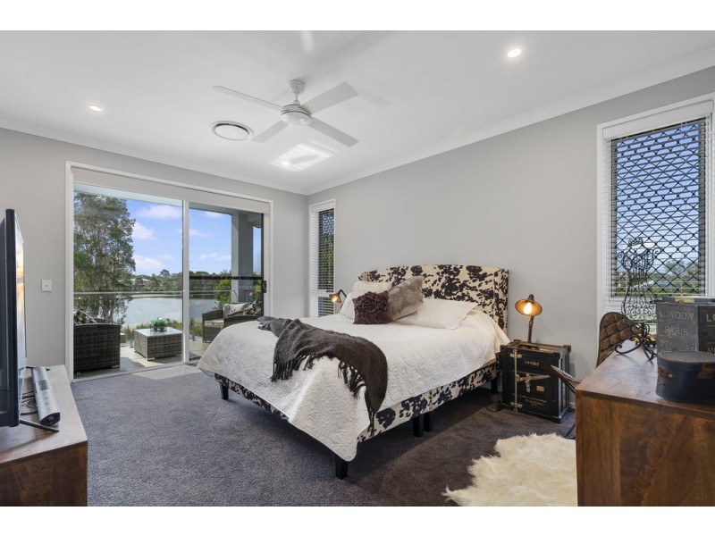 59 Lakeside Crescent, Ningi QLD 4511
