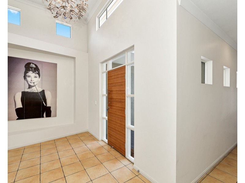 43 Dugong Crescent, Banksia Beach QLD 4507