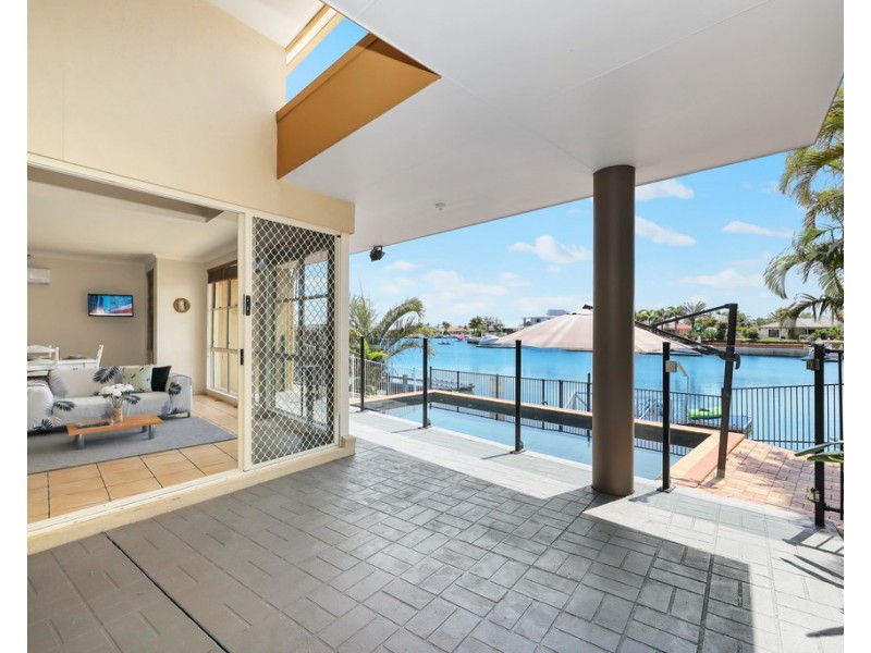 43 Dugong Crescent, Banksia Beach QLD 4507