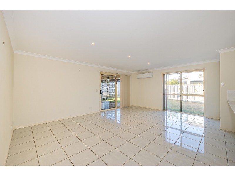 66 Sandheath Place, Ningi QLD 4511