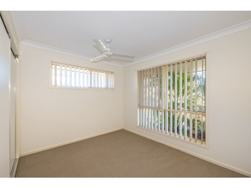 66 Sandheath Place, Ningi QLD 4511