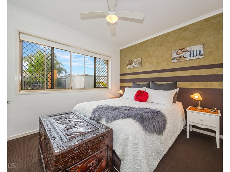 154 – 156 Marina Boulevard, Banksia Beach QLD 4507