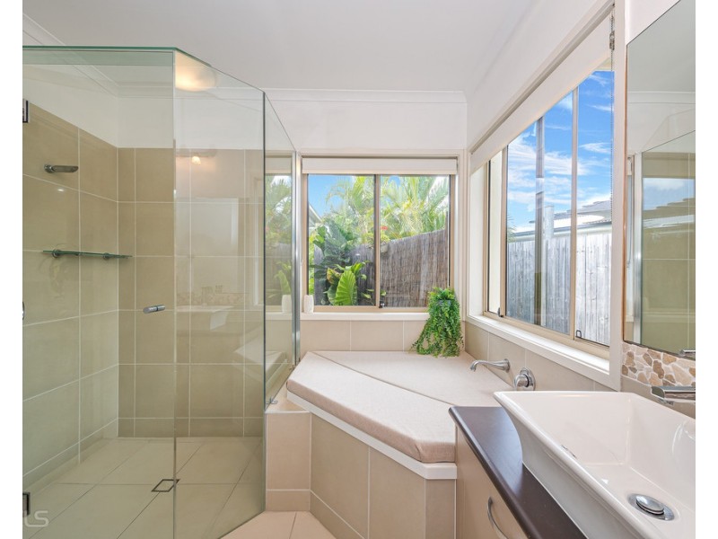 154 – 156 Marina Boulevard, Banksia Beach QLD 4507