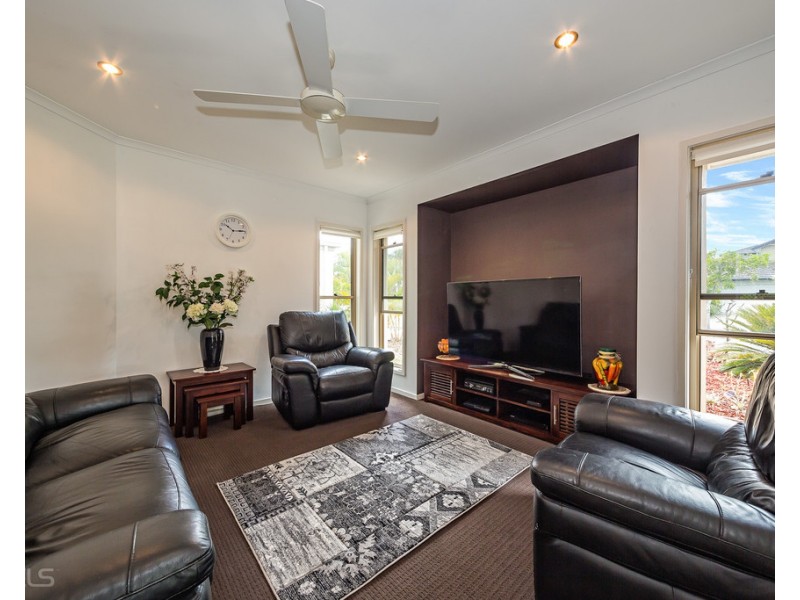 154 – 156 Marina Boulevard, Banksia Beach QLD 4507