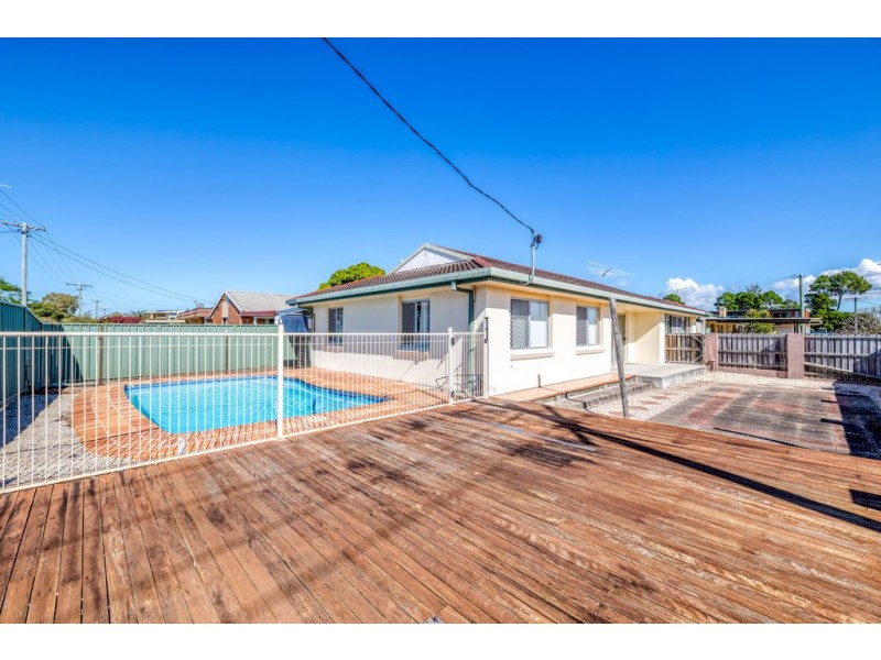 40 Emu Walk, Bongaree QLD 4507