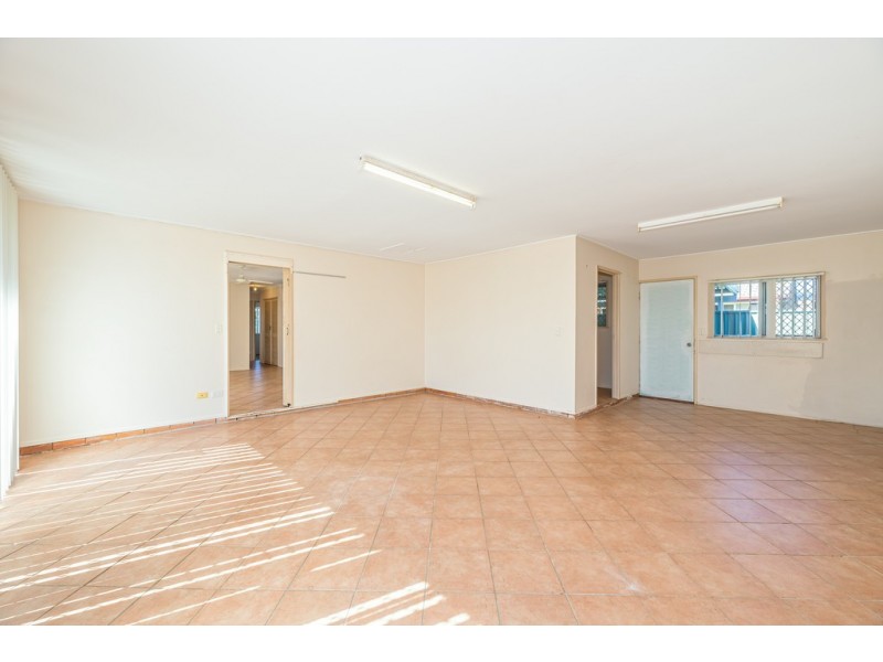 40 Emu Walk, Bongaree QLD 4507