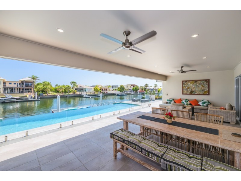 93 Marina Boulevard, Banksia Beach QLD 4507