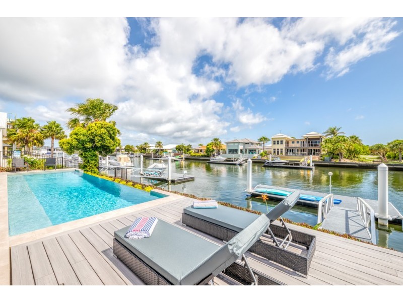 93 Marina Boulevard, Banksia Beach QLD 4507
