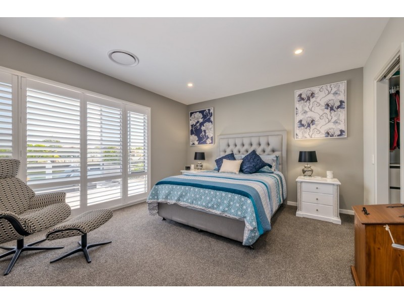 93 Marina Boulevard, Banksia Beach QLD 4507