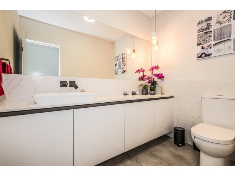 93 Marina Boulevard, Banksia Beach QLD 4507