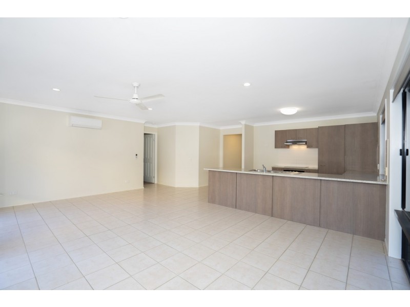 Sandstone Point QLD 4511