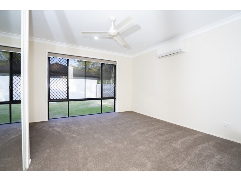 Sandstone Point QLD 4511