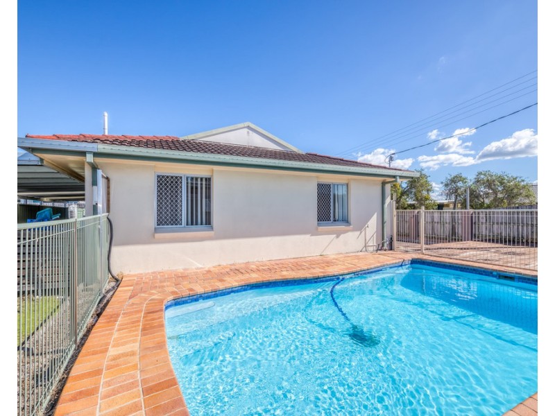 40 Emu Walk, Bongaree QLD 4507