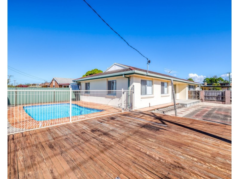 40 Emu Walk, Bongaree QLD 4507