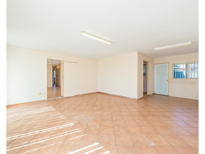 40 Emu Walk, Bongaree QLD 4507