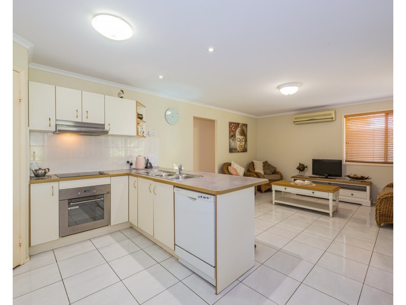 Sandstone Point QLD 4511