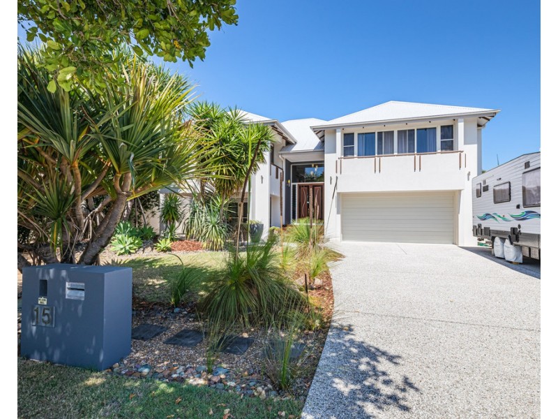 15 Seaside Drive, Banksia Beach QLD 4507