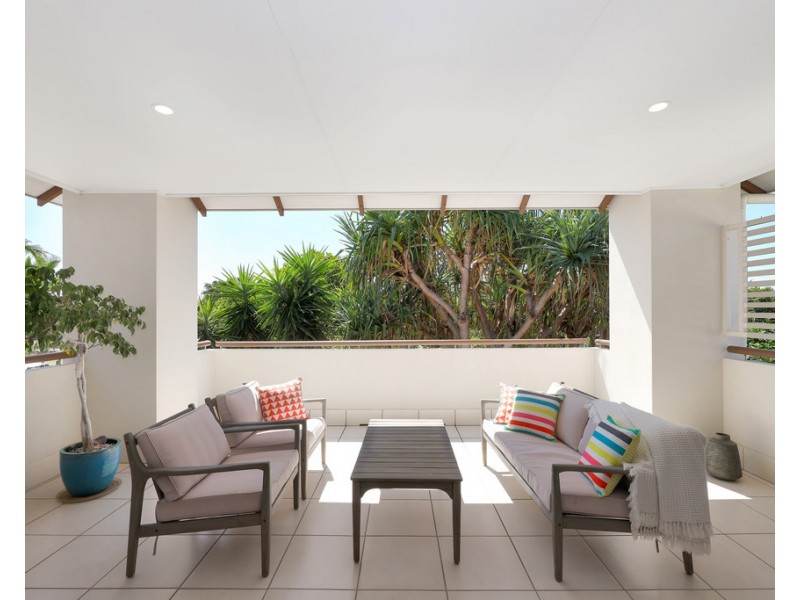 15 Seaside Drive, Banksia Beach QLD 4507