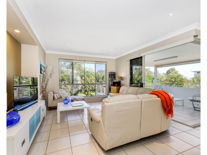 15 Seaside Drive, Banksia Beach QLD 4507
