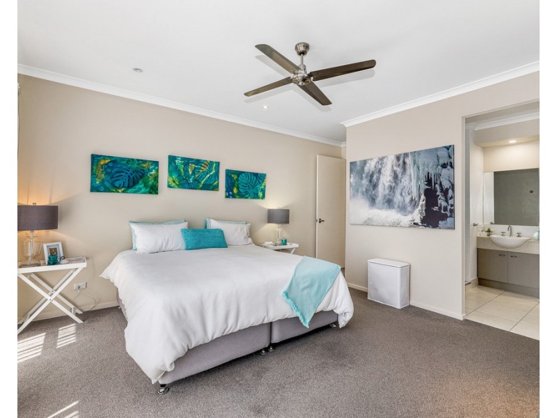 15 Seaside Drive, Banksia Beach QLD 4507