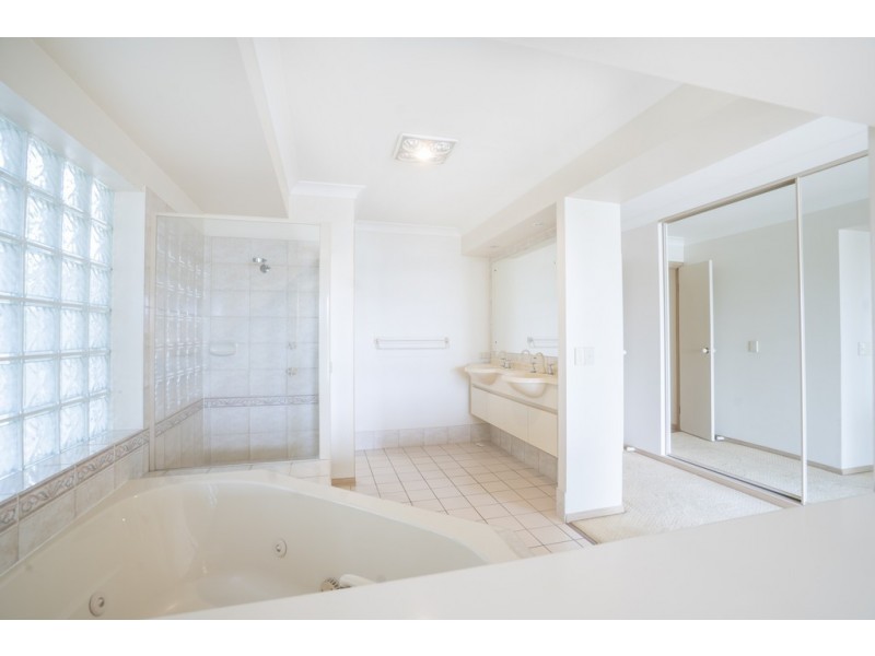 83 Phoenix Avenue, Bongaree QLD 4507