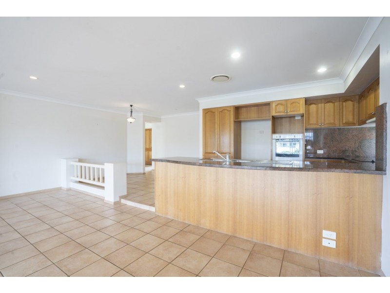 83 Phoenix Avenue, Bongaree QLD 4507