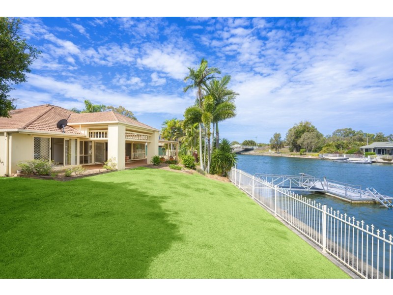 83 Phoenix Avenue, Bongaree QLD 4507