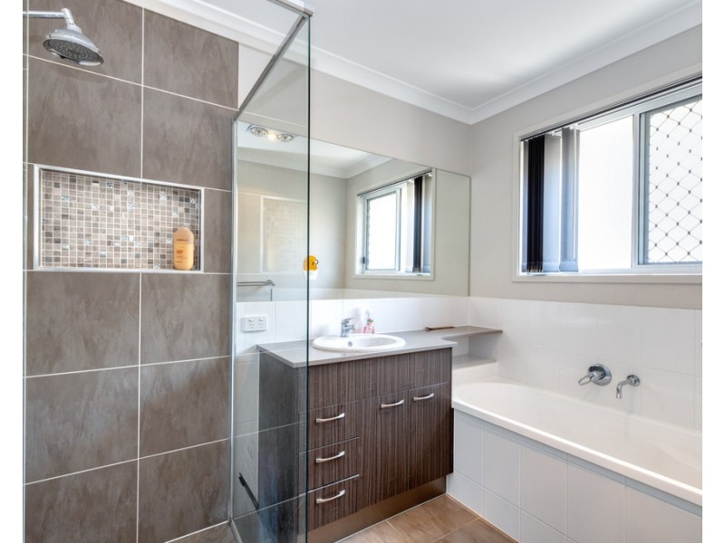 34 Sundew Street, Ningi QLD 4511