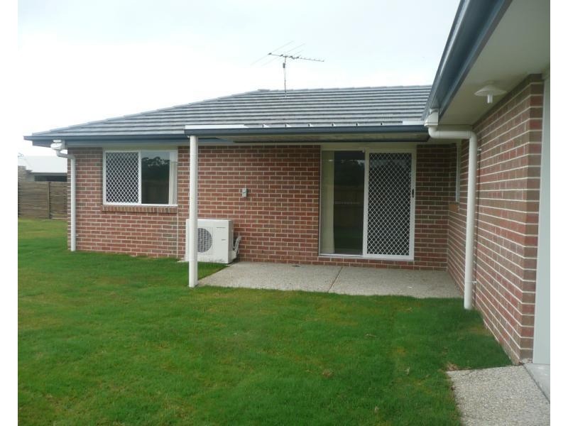 53 Sandstone Boulevard, Ningi QLD 4511