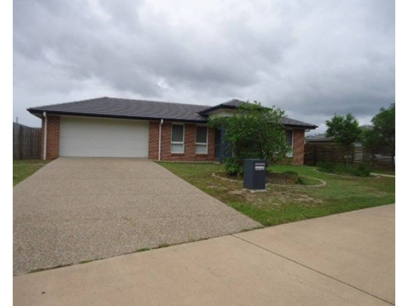 53 Sandstone Boulevard, Ningi QLD 4511