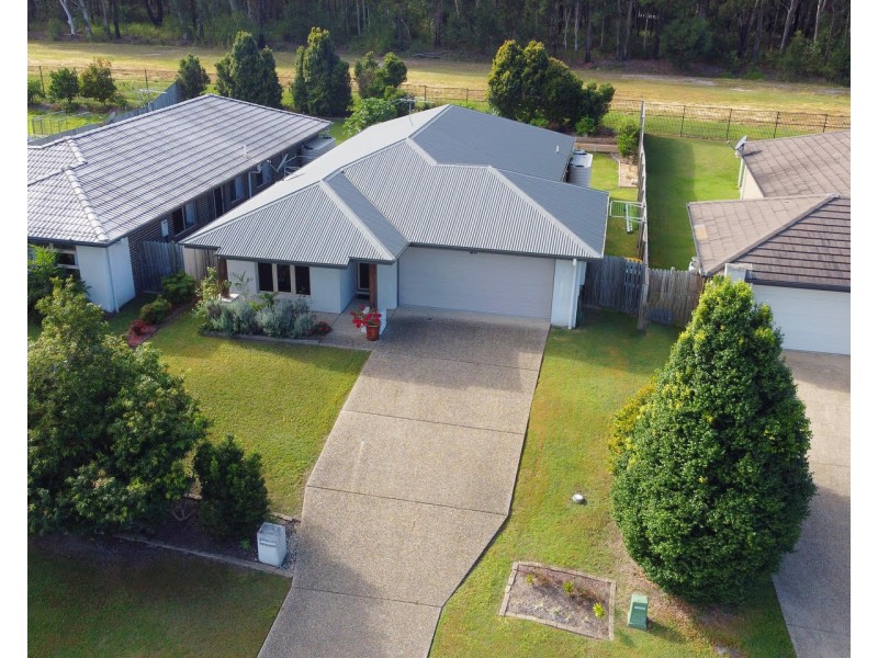 2/26 Water Gum Crescent, Ningi QLD 4511