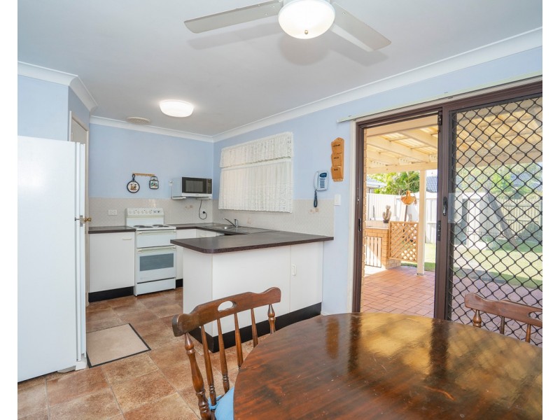16 Pheasant Avenue, Banksia Beach QLD 4507