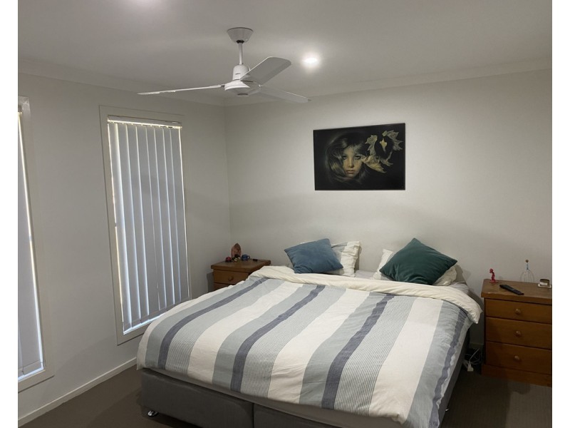 26 Broadleaf Place, Ningi QLD 4511