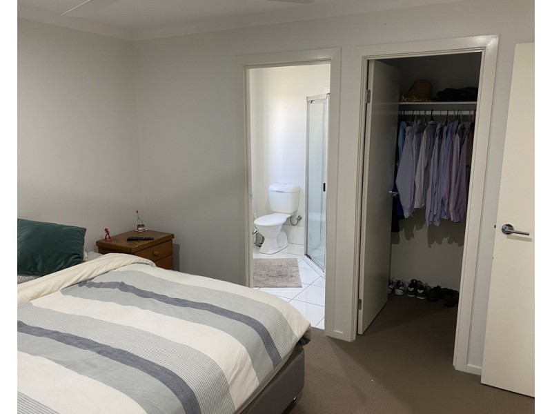 26 Broadleaf Place, Ningi QLD 4511