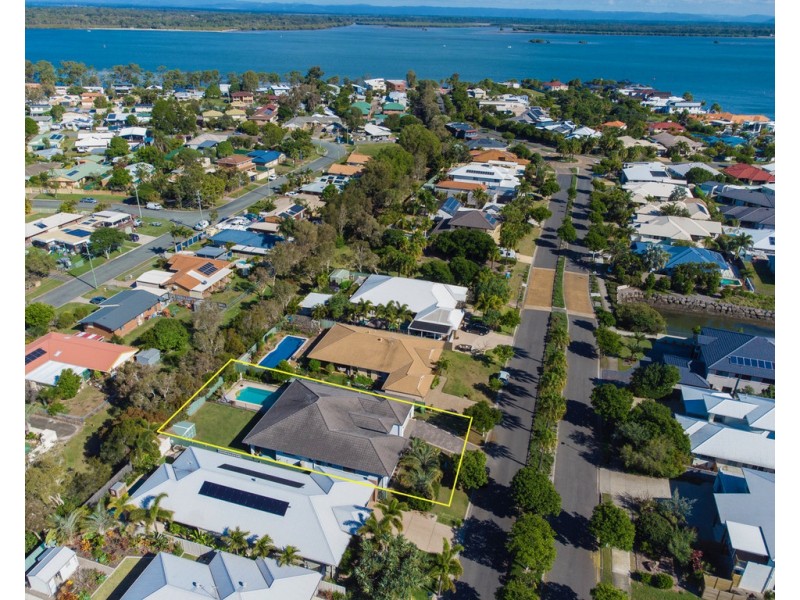 38 Marina Boulevard, Banksia Beach QLD 4507