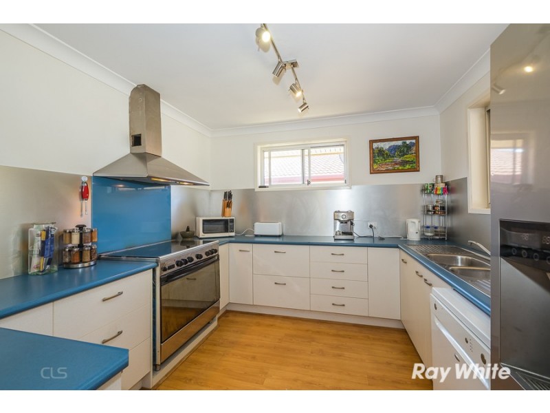 35 Endeavour Drive, Banksia Beach QLD 4507