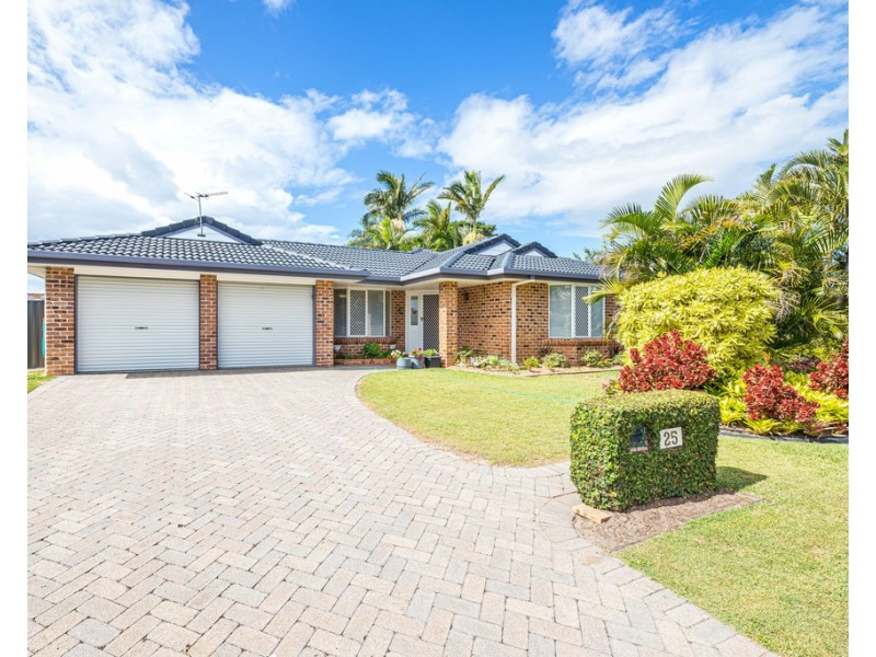 25 Port Drive, Banksia Beach QLD 4507