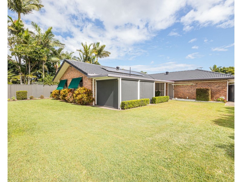 25 Port Drive, Banksia Beach QLD 4507