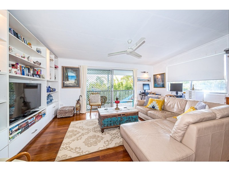 28 Palm Avenue, Bongaree QLD 4507