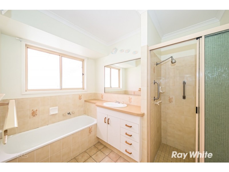 24 Kittyhawk Street, Bongaree QLD 4507