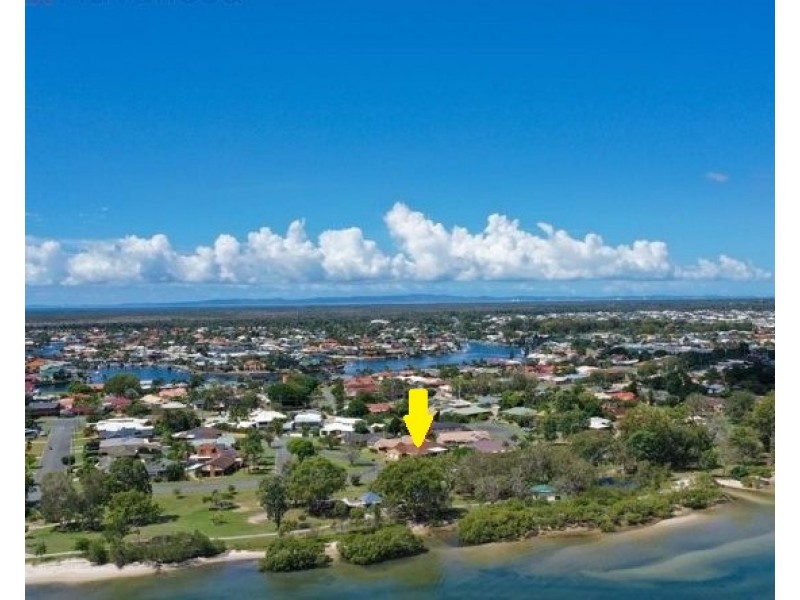 2 Elizabeth Batts Court, Banksia Beach QLD 4507