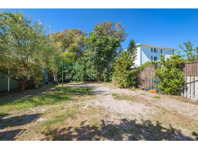 3 Bracken Street, Woorim QLD 4507