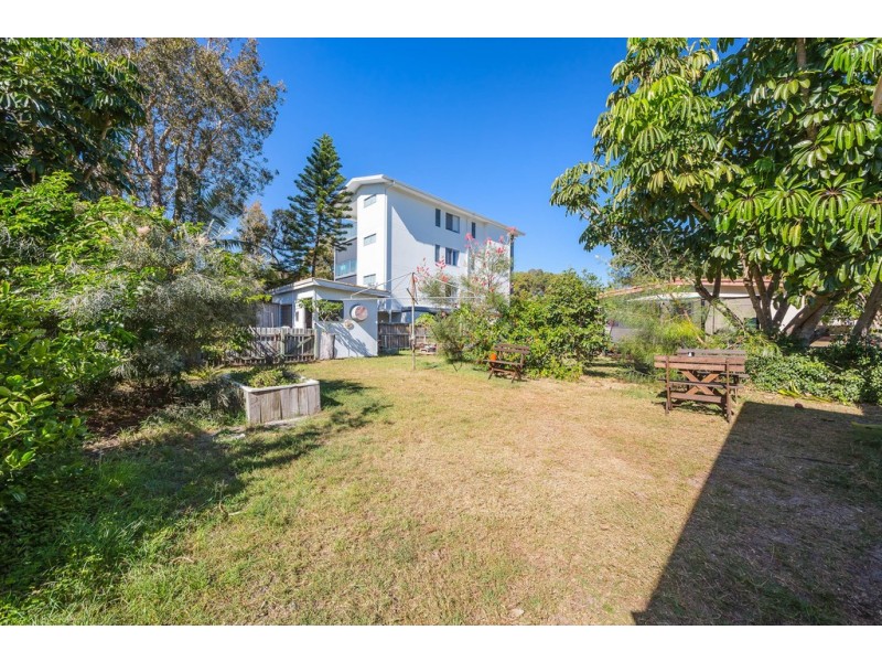 3 Bracken Street, Woorim QLD 4507