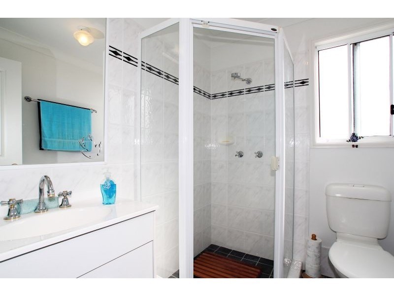 Sandstone Point QLD 4511