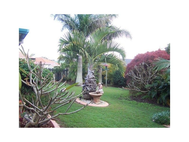 Sandstone Point QLD 4511