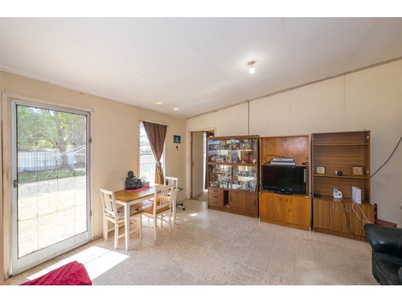 27 Bonham Street, Bongaree QLD 4507