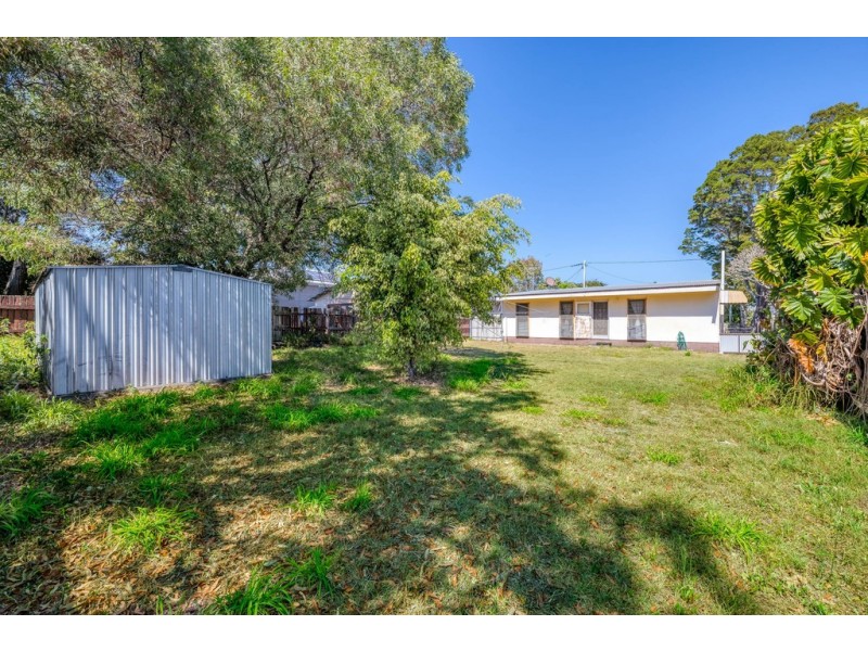27 Bonham Street, Bongaree QLD 4507