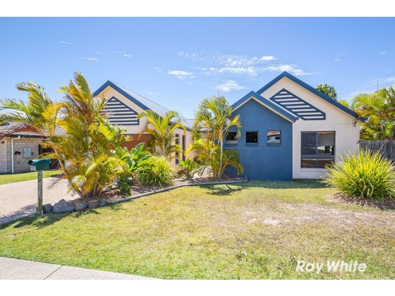 138 Carpenter Way, Sandstone Point QLD 4511