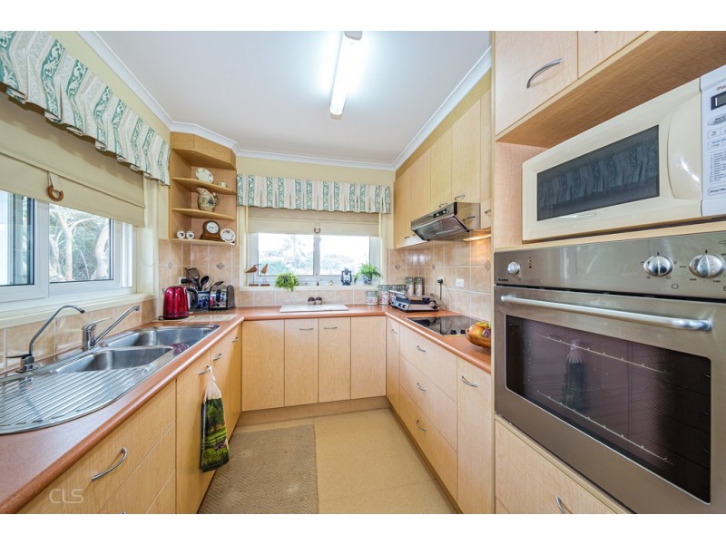 10 Brookes Crescent, Woorim QLD 4507
